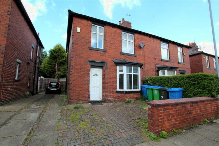 3 Bedroom Semi-Detached House To Rent In Harry Street, Castleton, Rochdale, OL11