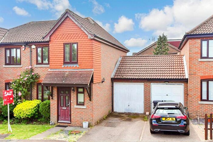 3 Bedroom Semi-Detached House For Sale In Green Close, Epping Green, Essex, CM16
