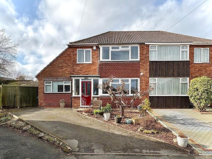 3 Bedroom Semi-Detached House For Sale In Carlton Close, Dudley, DY1