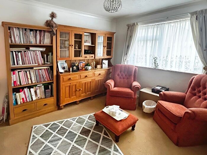 3 Bedroom Chalet For Sale In Christopher Drive, Leverington, Wisbech, Cambridgeshire, PE13