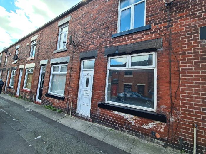 2 Bedroom Terraced House To Rent In Primrose Street, Bolton, BL1