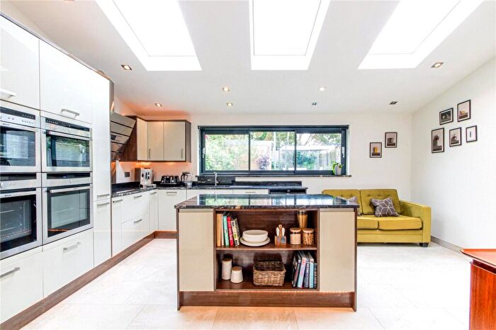 3 Bedroom Semi-Detached House For Sale In Donegal Road, Knowle, Bristol, BS4
