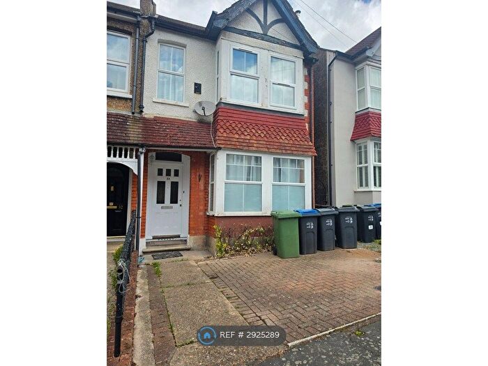 4 Bedroom Semi-detached House To Rent In Edgar Road, South Croydon, CR2