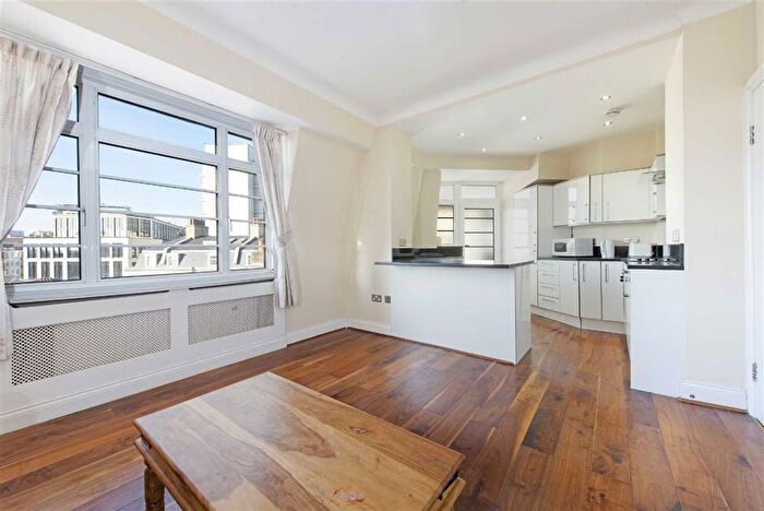 2 Bedroom Flat To Rent In Stourcliffe Street, London, W1H