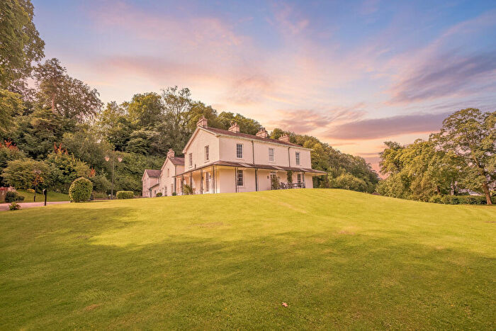 2 Bedroom Apartment For Sale In The Promenade, Arnside, LA5