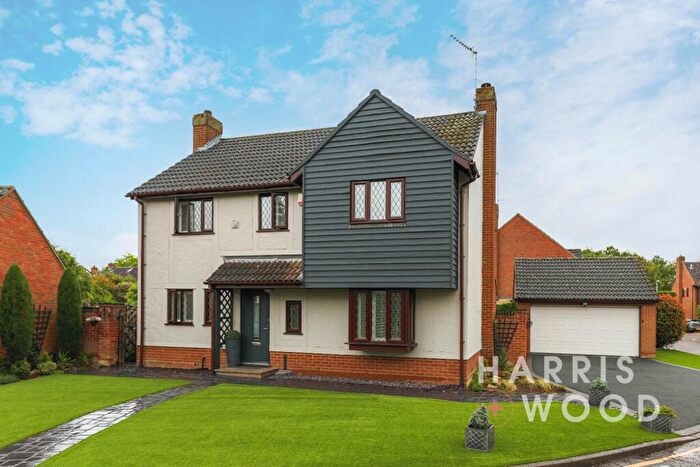 4 Bedroom Detached House For Sale In Rookery Close, Hatfield Peverel, Chelmsford, Essex, CM3