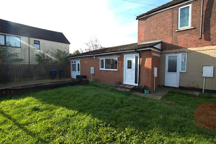 2 Bedroom Bungalow To Rent In Griffin Road, Middlesbrough, TS4