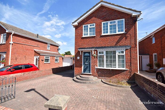3 Bedroom Detached House To Rent In Eskdale Road, Whitby, YO22