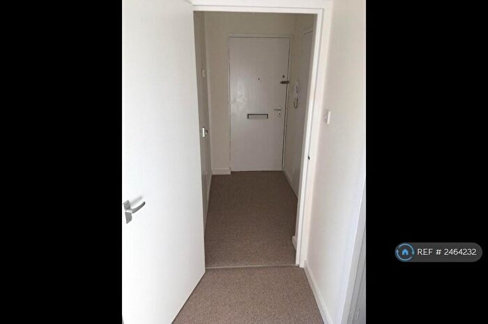 1 Bedroom Flat To Rent In The Drive, Peterborough, PE3