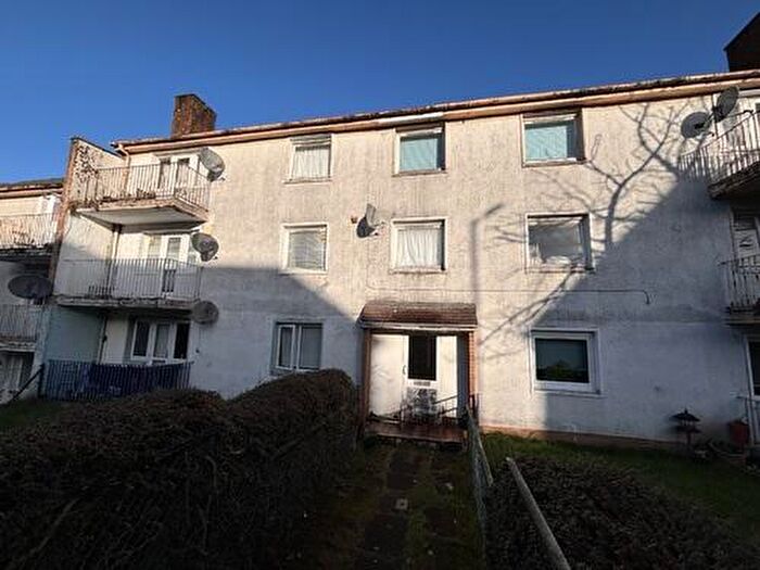 2 Bedroom Flat To Rent In Townhill Road, Hamilton, ML3
