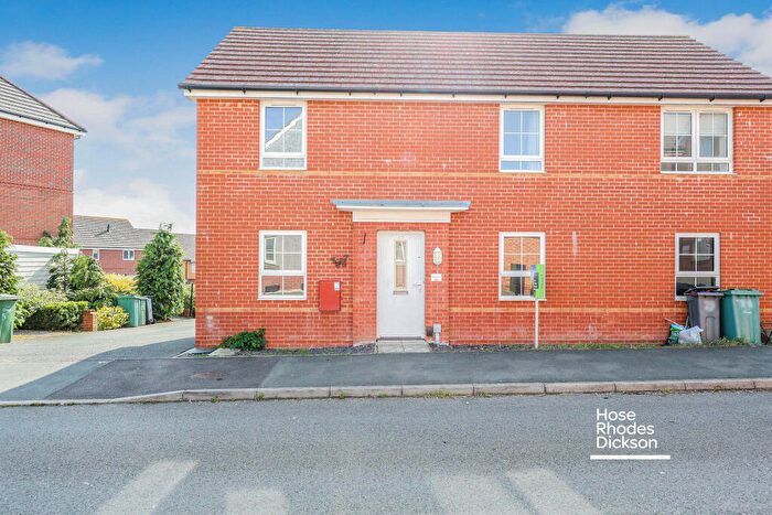 2 Bedroom Maisonette To Rent In Albert Way, East Cowes, PO32