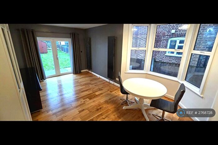 1 Bedroom Flat To Rent In Evelyn Street, London, SE8