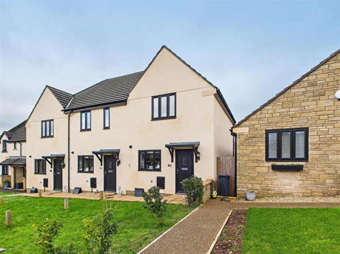 2 Bedroom End Of Terrace House For Sale In Ash Close, Wells, BA5