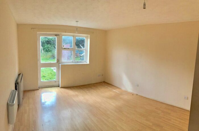 2 Bedroom Terraced House To Rent In Aldington Close, Dagenham, RM8