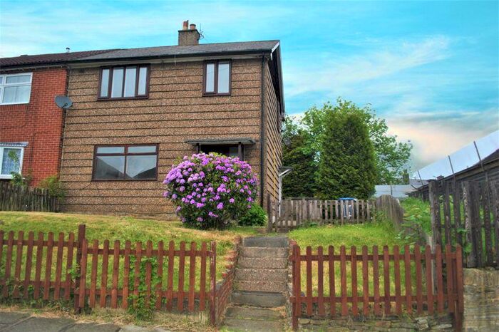 3 Bedroom Semi-Detached House To Rent In Terrington Crest, Clayton, Bradford, BD14