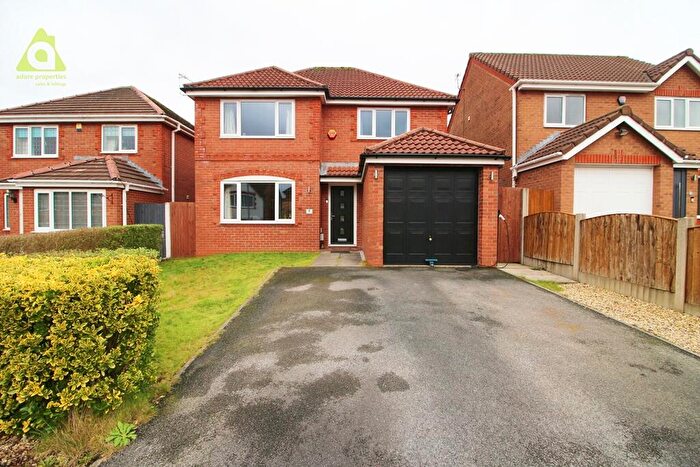 4 Bedroom Detached House For Sale In Inworth Close, Westhoughton, BL5