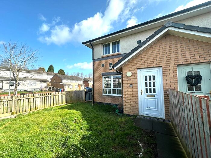 2 Bedroom Flat To Rent In Backmuir Road, Hamilton, ML3