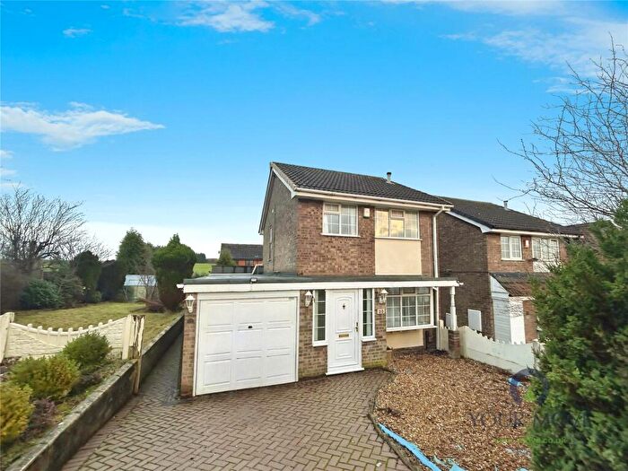 3 Bedroom Detached House For Sale In Hopedale Close, Fenpark, Stoke On Trent, Staffordshire, ST4