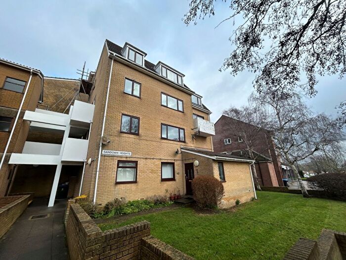 2 Bedroom Flat To Rent In Frogmore, Fareham, Hampshire, PO14