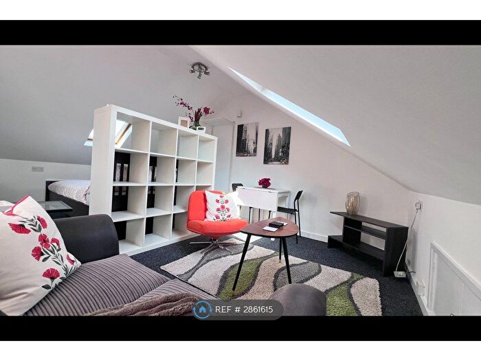 1 Bedroom Flat To Rent In Stafford Road, Sheffield, S2