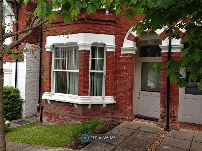 1 Bedroom Flat To Rent In Winchester, Winchester, SO23