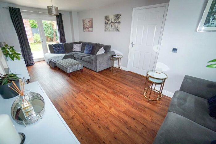 5 Bedroom Detached House For Sale In North Road, Atherton, Manchester, M46