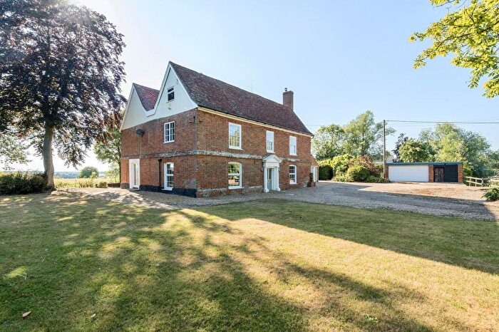 5 Bedroom Detached House To Rent In Barrards Hall, Hadleigh Road, Whatfield, IP7