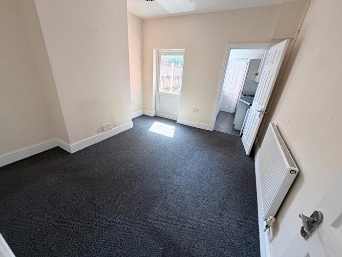 2 Bedroom Terraced House To Rent In Lynton Street, Derby, DE22