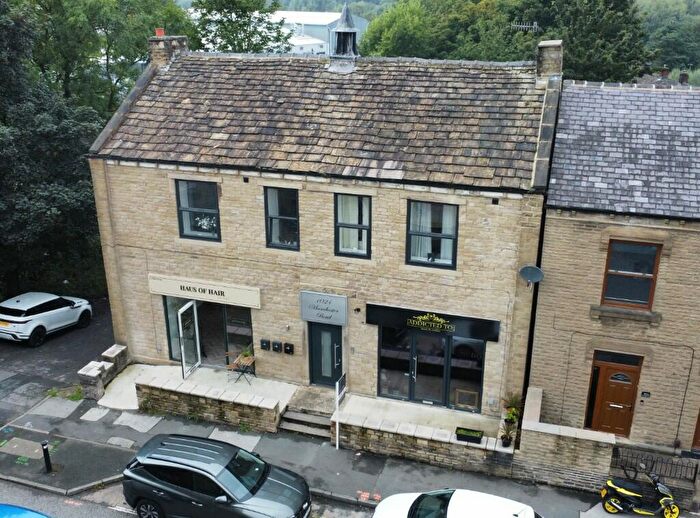 2 Bedroom Apartment To Rent In Manchester Road, HD7