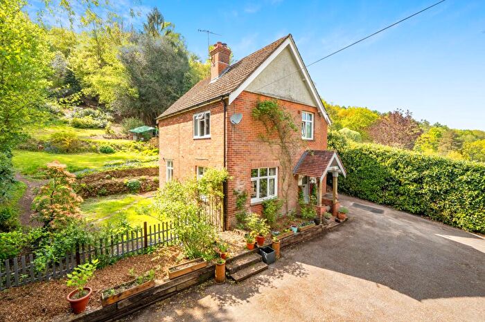 4 Bedroom Detached House For Sale In Marley Combe Road, Haslemere, GU27