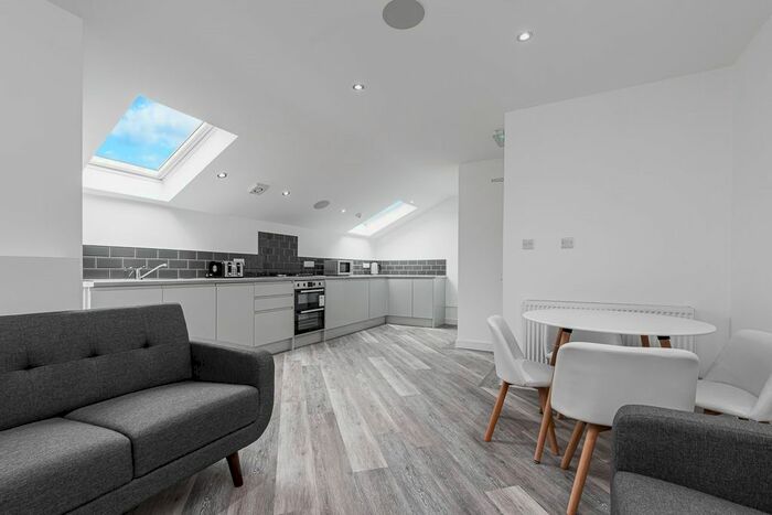 5 Bedroom Property To Rent In Hartington Road, Toxteth, Liverpool L8