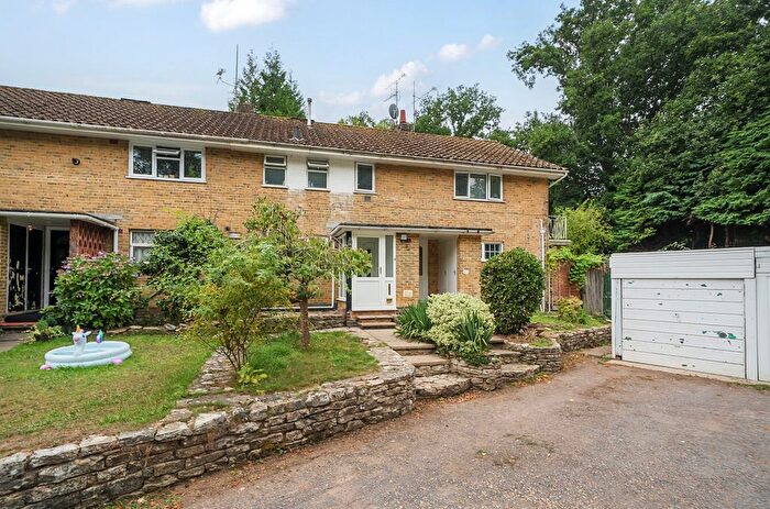 2 Bedroom Maisonette To Rent In Holly Hill, Bassett, Southampton, Hampshire, SO16