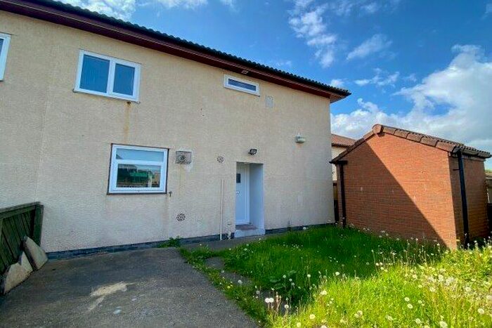 4 Bedroom Property To Rent In Derwent Way, Newcastle Upon Tyne, NE12