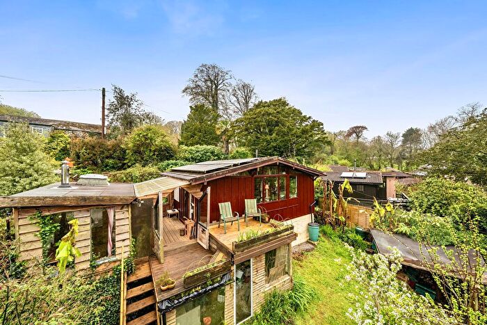 3 Bedroom Chalet For Sale In Castle Horneck, Penzance, TR20