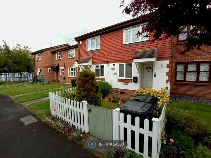 2 Bedroom Terraced House To Rent In Smugglers Walk, Greenhithe, DA9