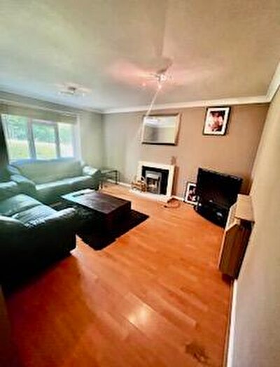 1 Bedroom Flat To Rent In Oakwood Road, Bricket Wood, St. Albans, AL2