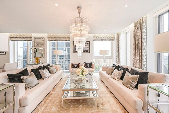 3 Bedroom Flat For Sale In Vaughan Way, St Katharine Docks, London, E1W