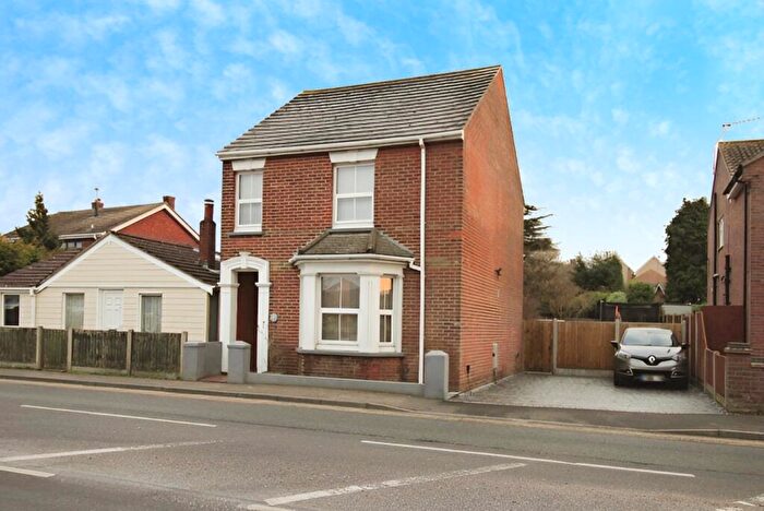 3 Bedroom Detached House For Sale In Kirby Road, Walton On The Naze, CO14