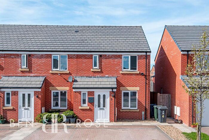 3 Bedroom End Of Terrace House For Sale In Fylde Crescent, Hesketh Bank, PR4