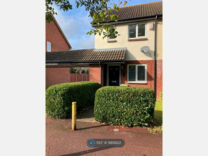 2 Bedroom End Of Terrace House To Rent In Field Lane, Greenleys, Milton Keynes, MK12