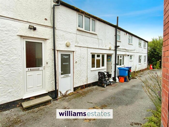 2 Bedroom Flat For Sale In Grange Road, Clifton Villas, LL18