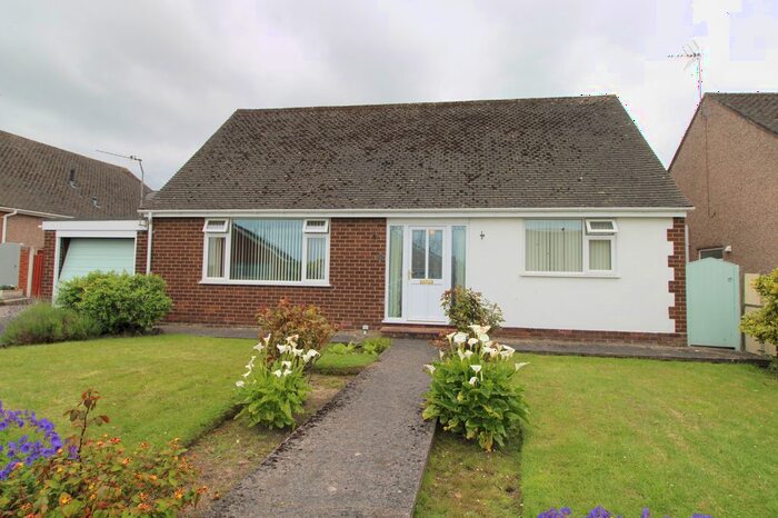 3 Bedroom Bungalow To Rent In Bryn Twr, Abergele, LL22