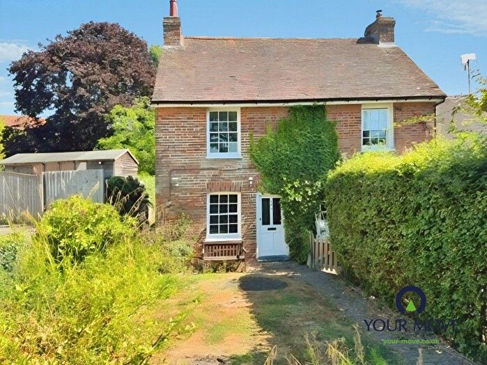 2 Bedroom Semi-detached House To Rent In The Street, Appledore, Ashford, Kent, TN26