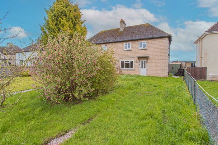 3 Bedroom Semi-Detached House For Sale In Orchard Leaze, Christian Malford, Chippenham, SN15