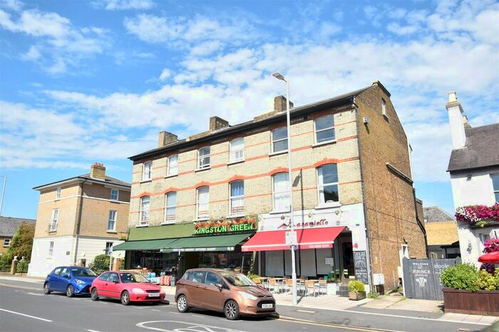 2 Bedroom Flat To Rent In Ewell Road, Surbiton, KT6