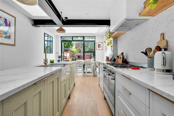 2 Bedroom Terraced House To Rent In Queens Road, Thames Ditton, Surrey, KT7