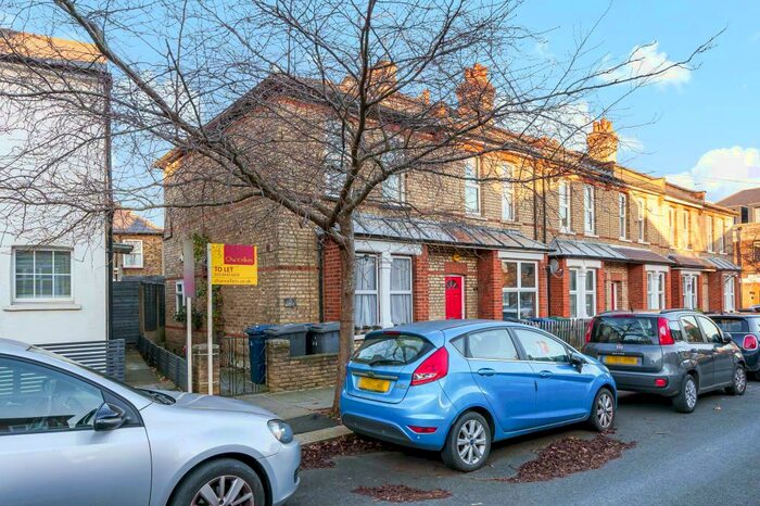 1 Bedroom Apartment To Rent In Rasper Road, Whetstone, N20