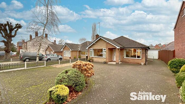 2 Bedroom Detached Bungalow For Sale In Nottingham Road, Mansfield, NG18