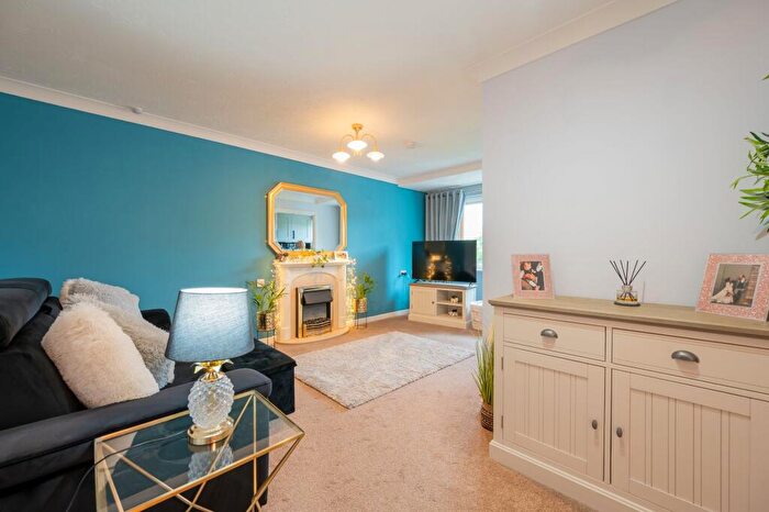 1 Bedroom Flat For Sale In Fitzwilliam Court, Bartin Close, Ecclesall, S11