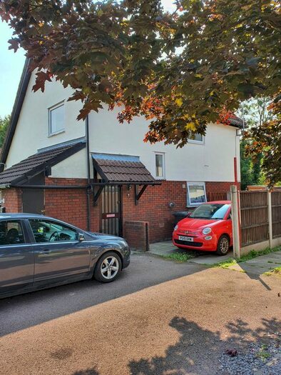 2 Bedroom Flat To Rent In Nansen Close, Old Hall, Warrington, WA5